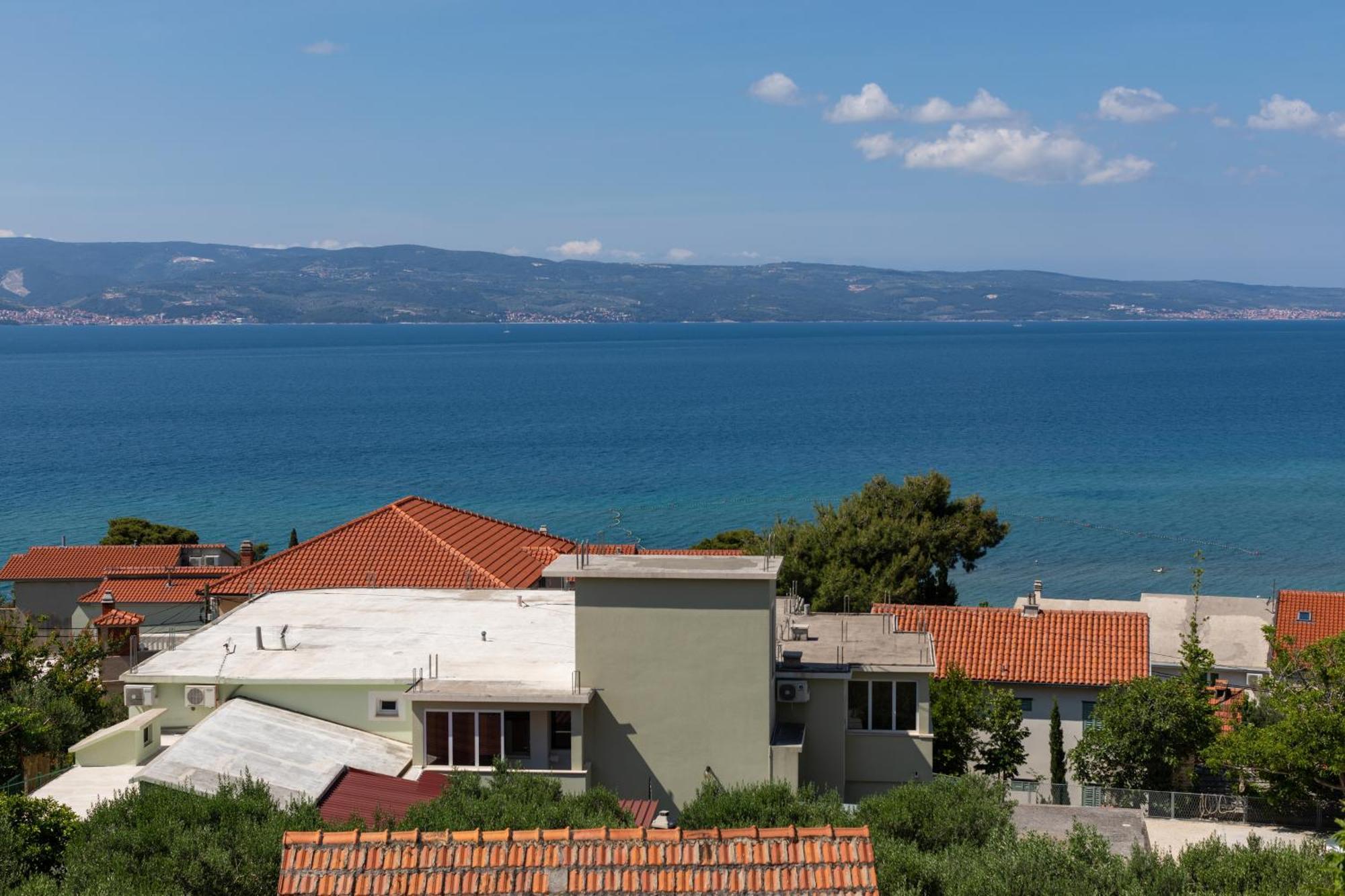 Apartments By The Sea Duce, Omis - 13694 Екстериор снимка